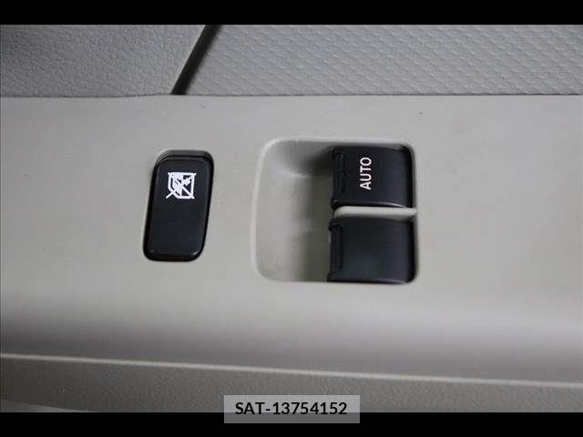 Suzuki EVERY 2019-03 8314368-6