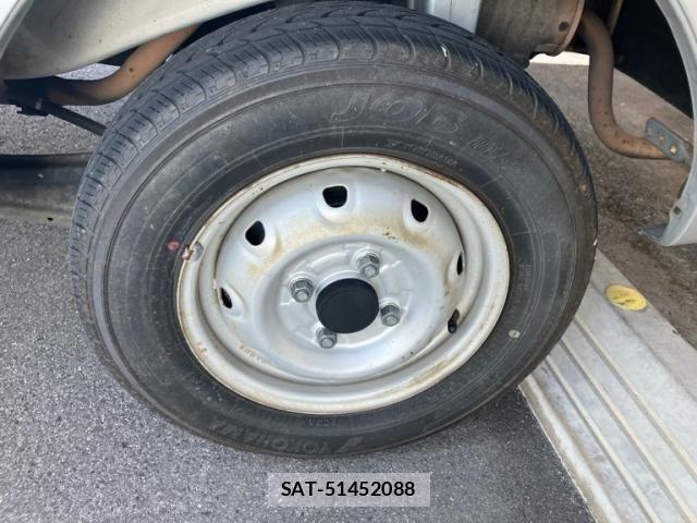 Suzuki EVERY 2003-05 8335786-8