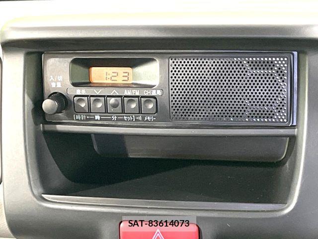 Suzuki EVERY 2024-08 8335782-3