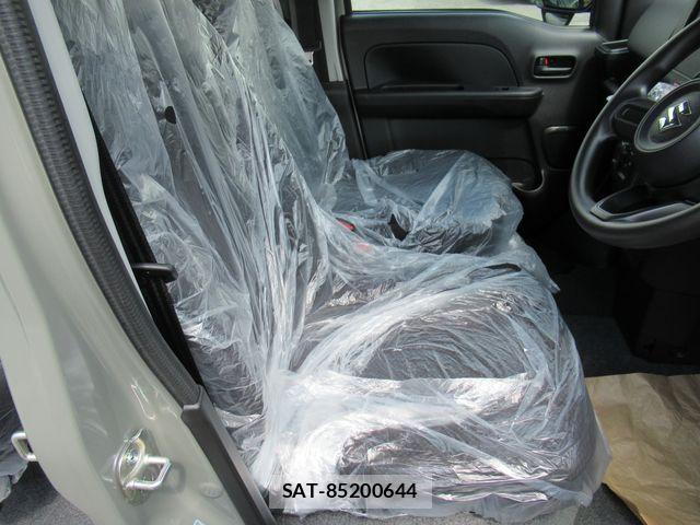 Suzuki EVERY 2026-08 8335775-6