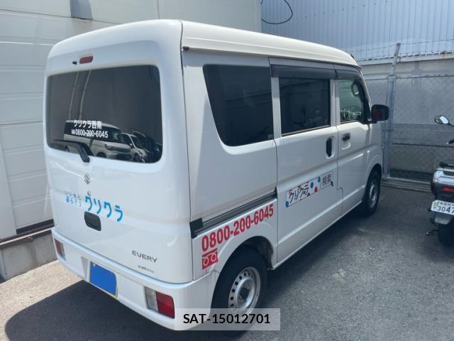 Suzuki EVERY 2022-03 8335784-2
