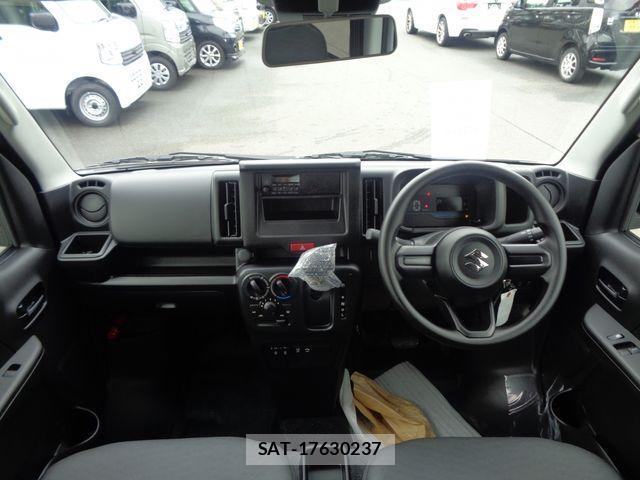 Suzuki EVERY 2026-06 8335781-1