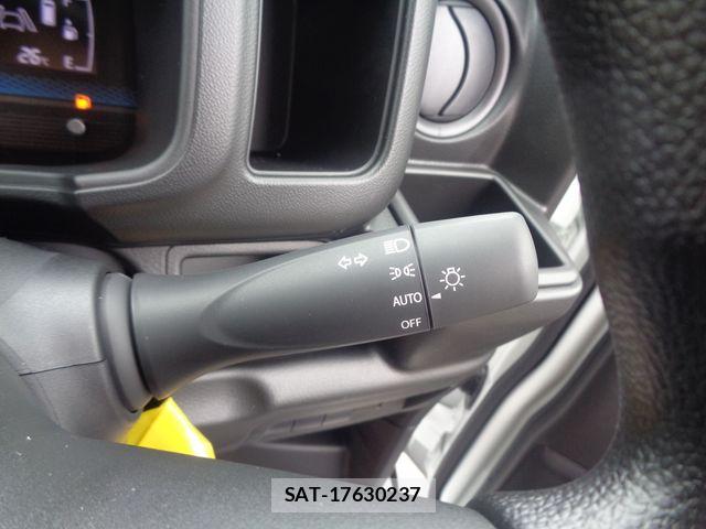 Suzuki EVERY 2026-06 8335781-24