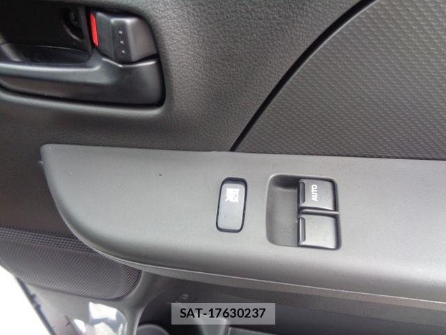 Suzuki EVERY 2026-06 8335781-26