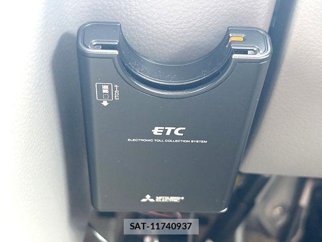 Suzuki EVERY 2019-03 8335780-3