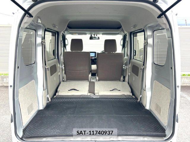 Suzuki EVERY 2019-03 8335780-8