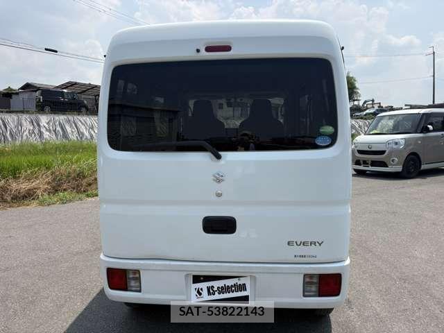 Suzuki EVERY 2019-07 8335785-5