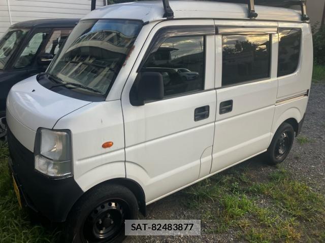 Suzuki EVERY 2014-09 8335787-1