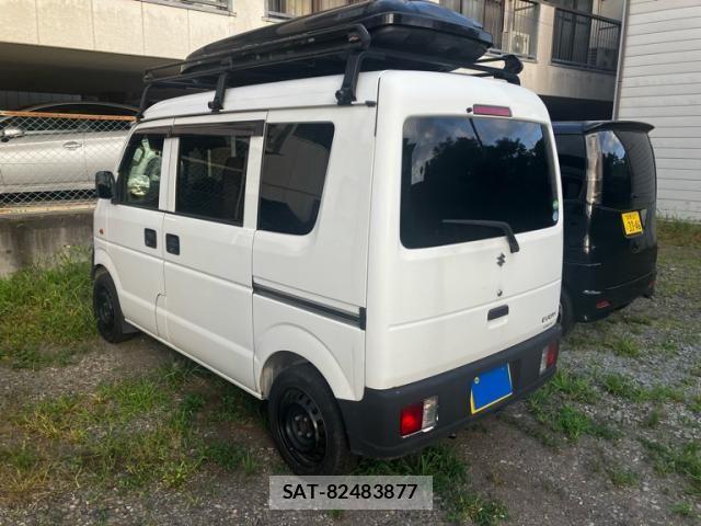 Suzuki EVERY 2014-09 8335787-3