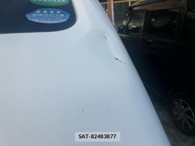 Suzuki EVERY 2014-09 8335787-7