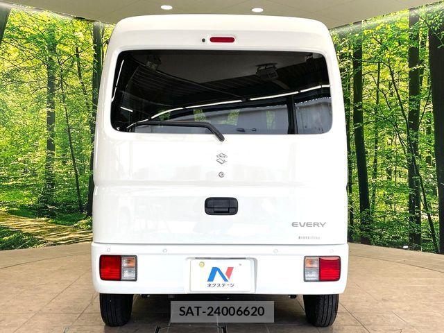 Suzuki EVERY 2025-02 8335783-14