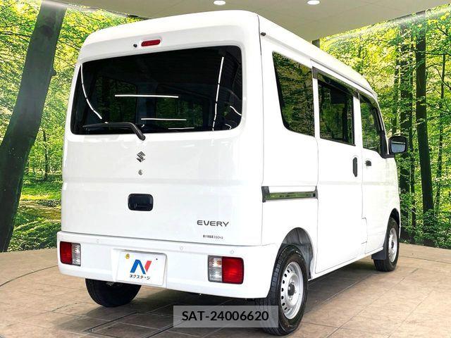 Suzuki EVERY 2025-02 8335783-16