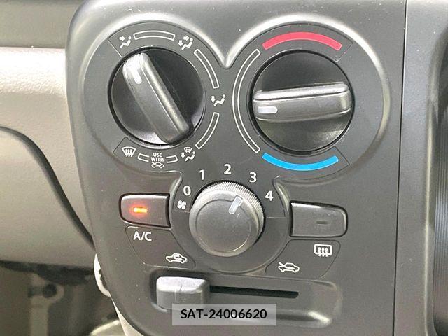 Suzuki EVERY 2025-02 8335783-6