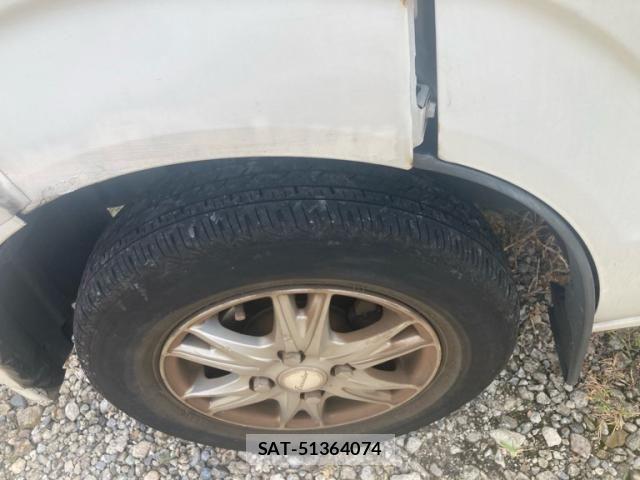 Suzuki EVERY 2010-11 8354424-11