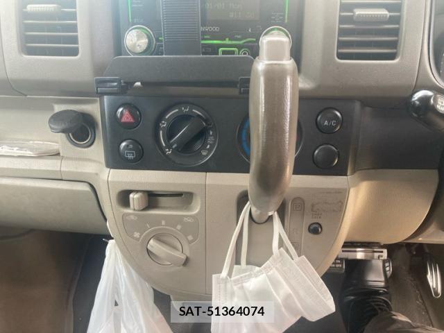 Suzuki EVERY 2010-11 8354424-17