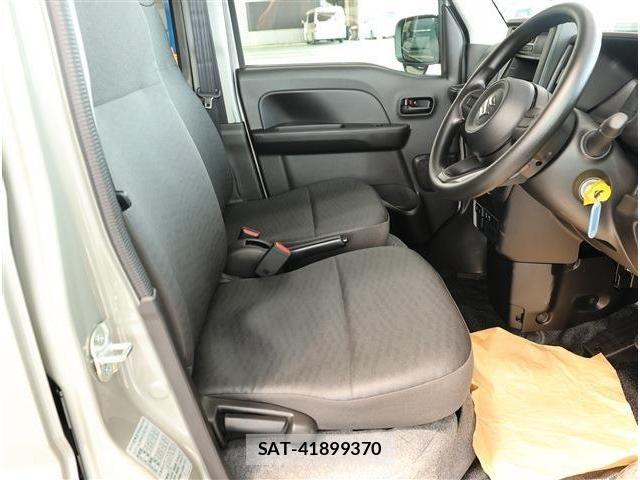 Suzuki EVERY 2026-06 8354410-10