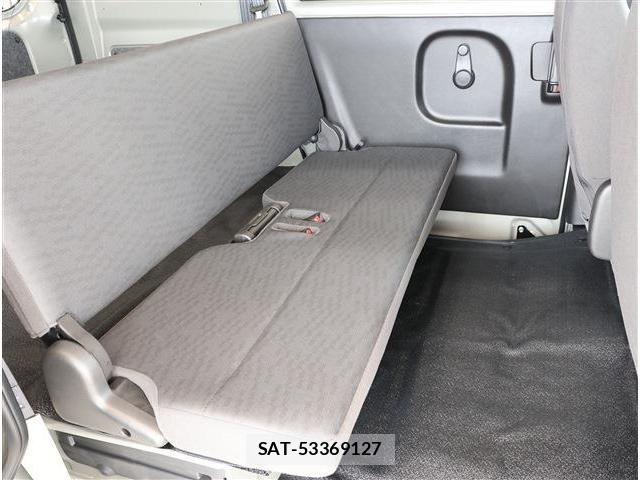 Suzuki EVERY 2026-06 8354408-11