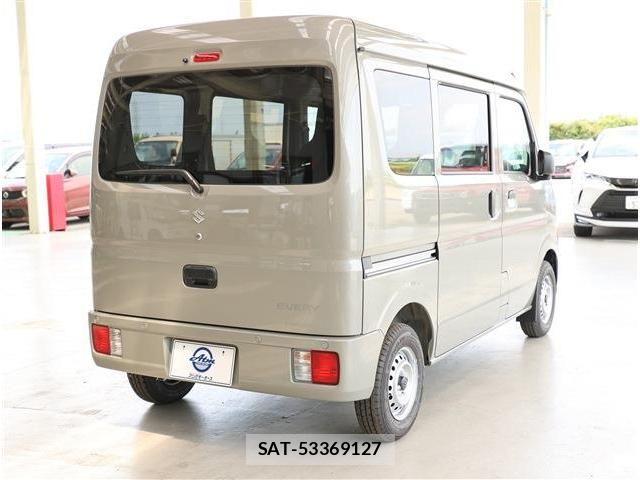 Suzuki EVERY 2026-06 8354408-4