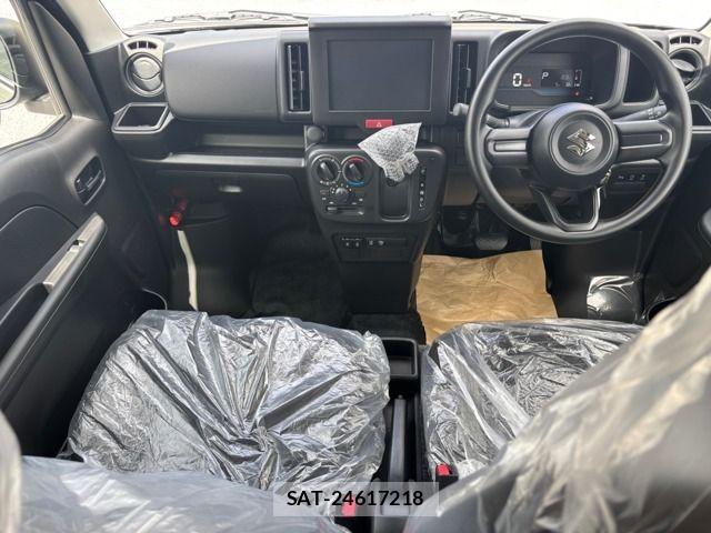 Suzuki EVERY 2026-06 8354407-10