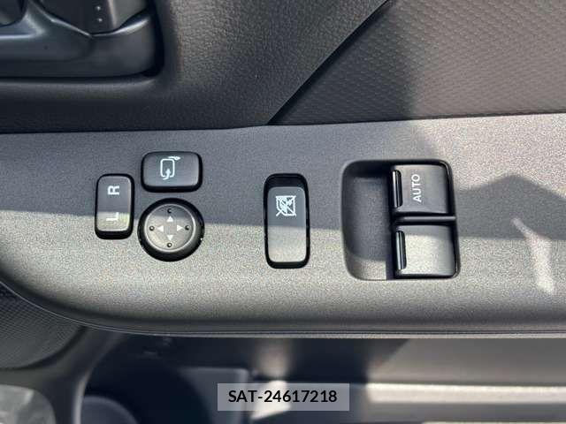 Suzuki EVERY 2026-06 8354407-16