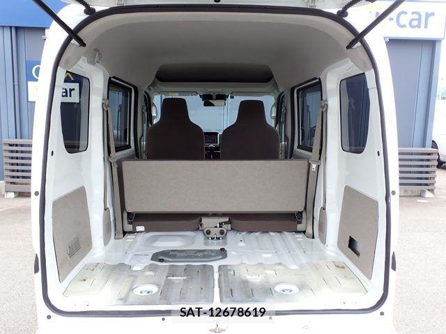 Suzuki EVERY 2022-05 8354417-13