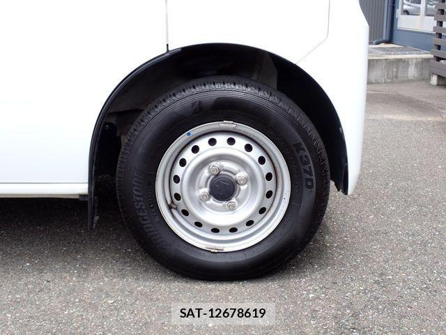 Suzuki EVERY 2022-05 8354417-17