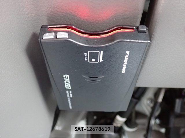 Suzuki EVERY 2022-05 8354417-7