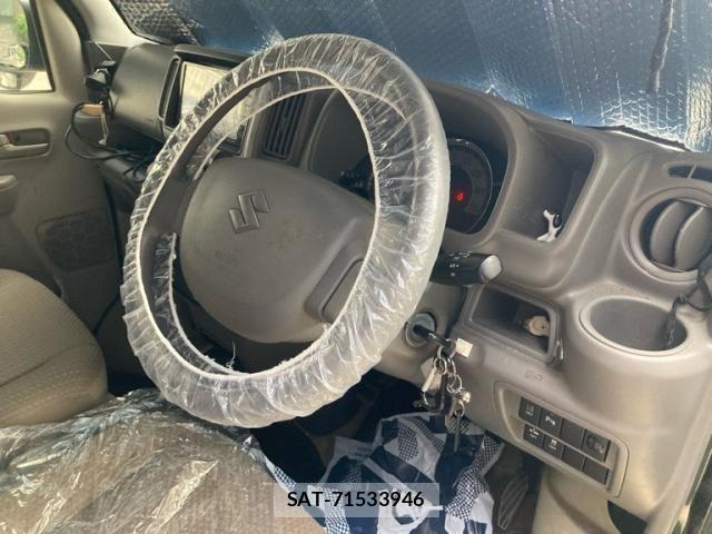 Suzuki EVERY 2021-02 8354419-16