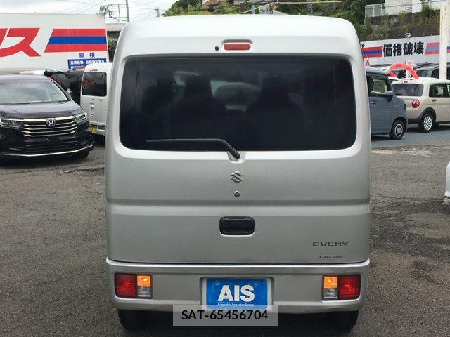 Suzuki EVERY 2021-04 8354418-7