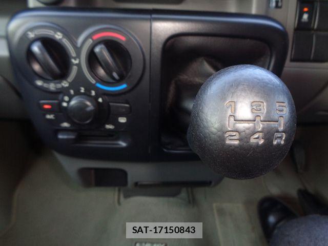 Suzuki EVERY 2019-09 8354421-26