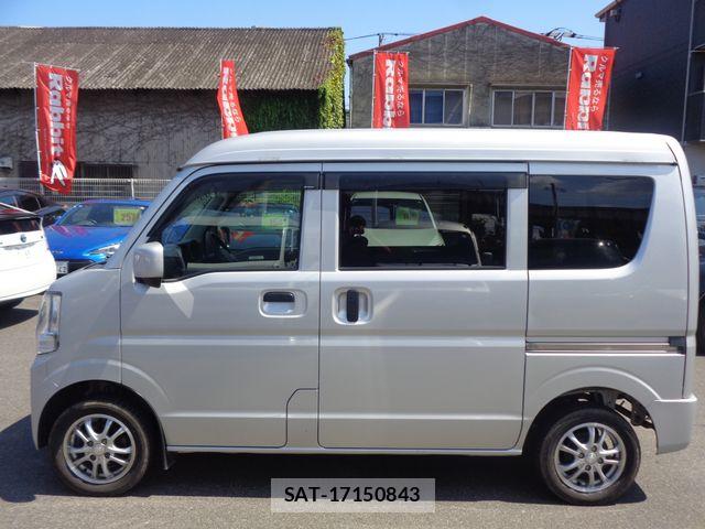Suzuki EVERY 2019-09 8354421-5
