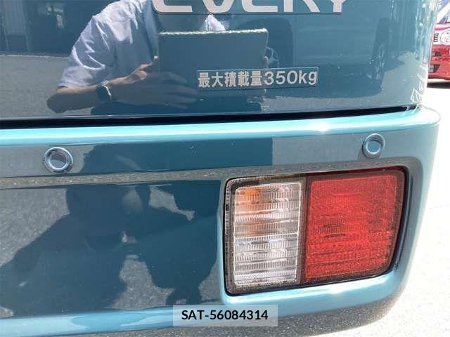 Suzuki EVERY 2025-04 8365807-17