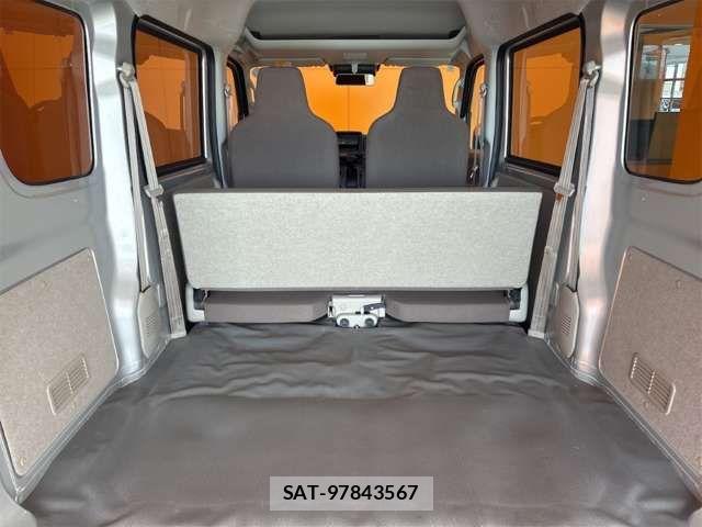 Suzuki EVERY 2025-06 8365818-12