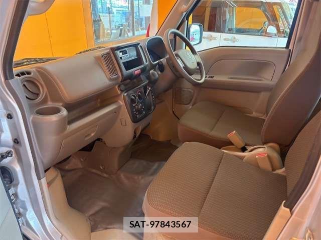 Suzuki EVERY 2025-06 8365818-14