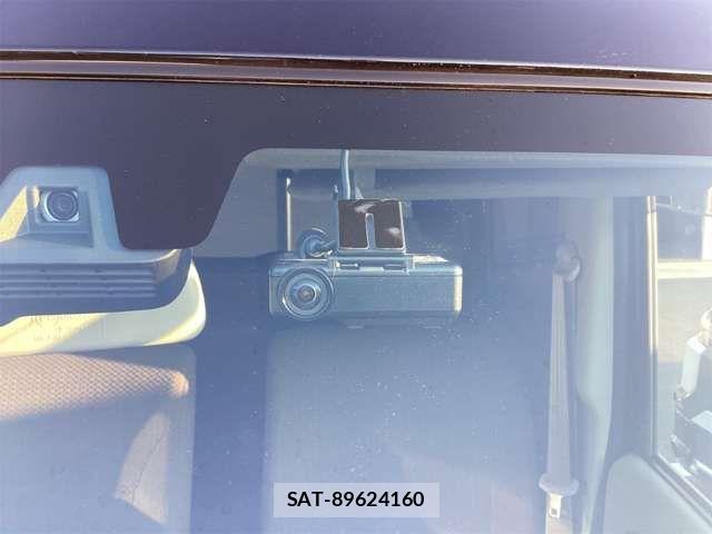 Suzuki EVERY 2023-02 8365819-9