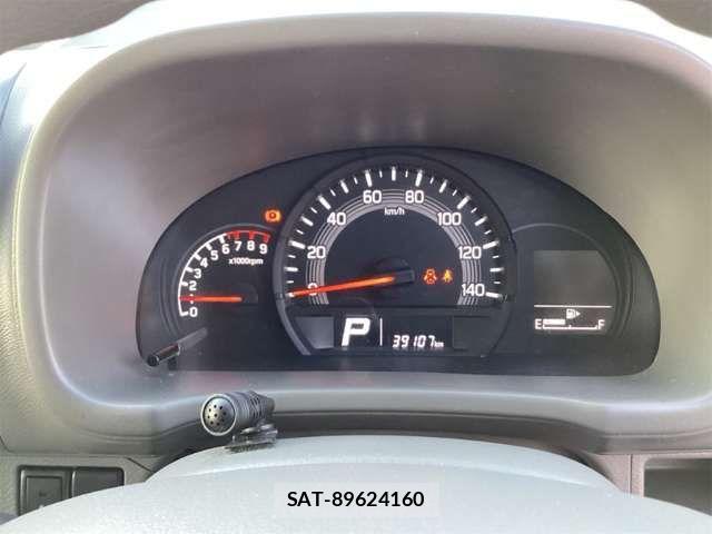 Suzuki EVERY 2023-02 8365819-6