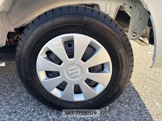 Suzuki EVERY 2025-06 8365813-16