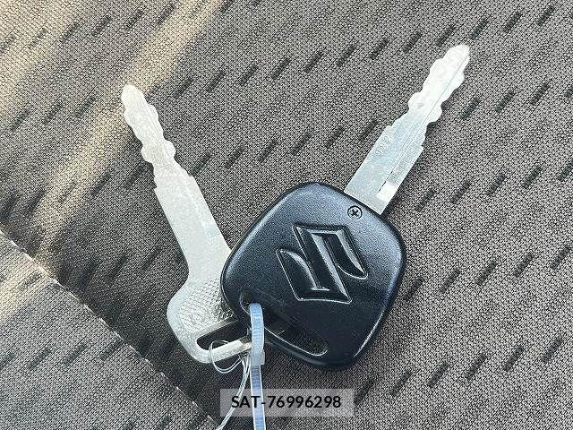Suzuki EVERY 2021-07 8365824-13