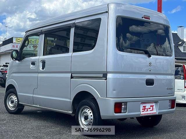 Suzuki EVERY 2021-07 8365824-4