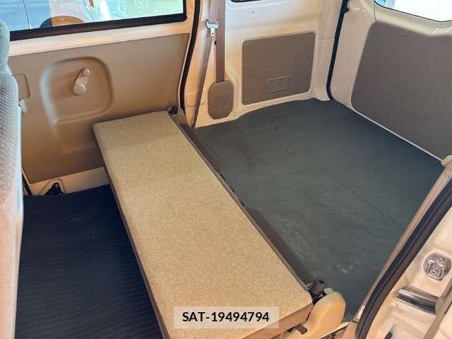 Suzuki EVERY 2024-10 8365815-18