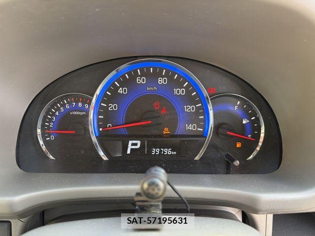 Suzuki EVERY 2018-12 8365826-12