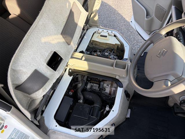 Suzuki EVERY 2018-12 8365826-24