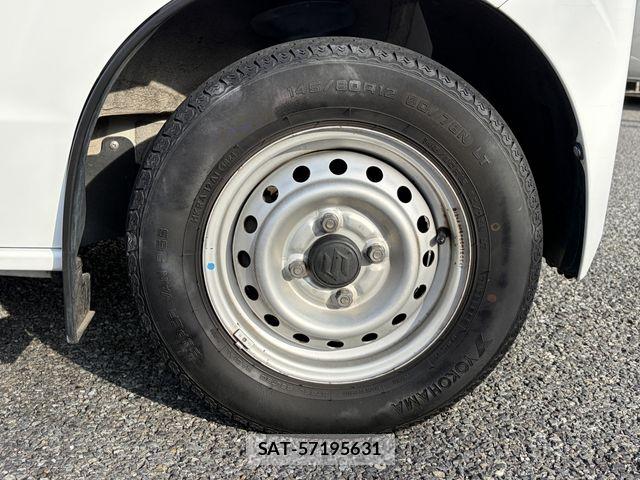 Suzuki EVERY 2018-12 8365826-27