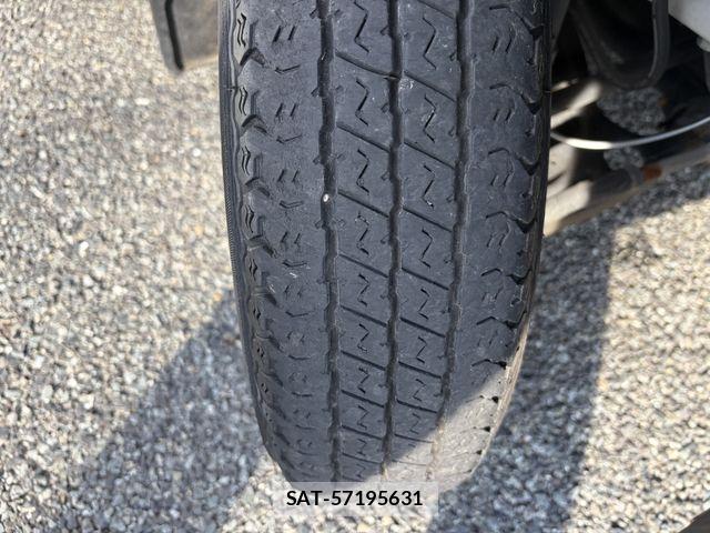 Suzuki EVERY 2018-12 8365826-28