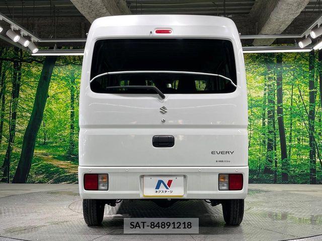 Suzuki EVERY 2025-02 8365816-14