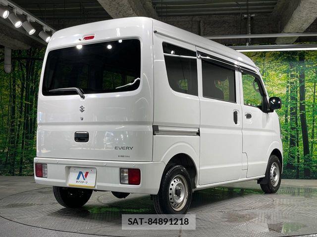 Suzuki EVERY 2025-02 8365816-16