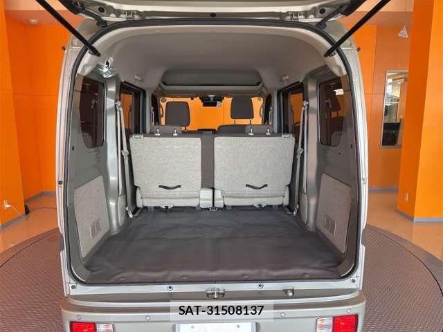 Suzuki EVERY 2025-06 8365810-11