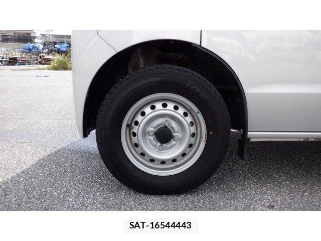 Suzuki EVERY 2021-06 8365825-24