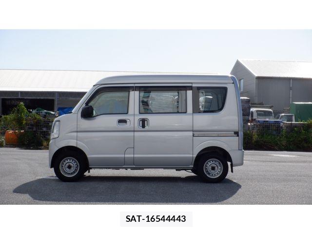 Suzuki EVERY 2021-06 8365825-8