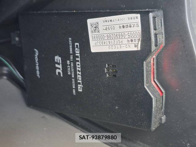 Suzuki EVERY 2023-06 8365817-26